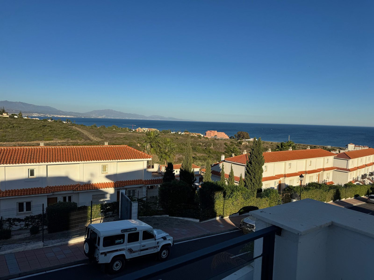 35f3bfacf329bd6e6a15d6a1c5f3e96d - 20