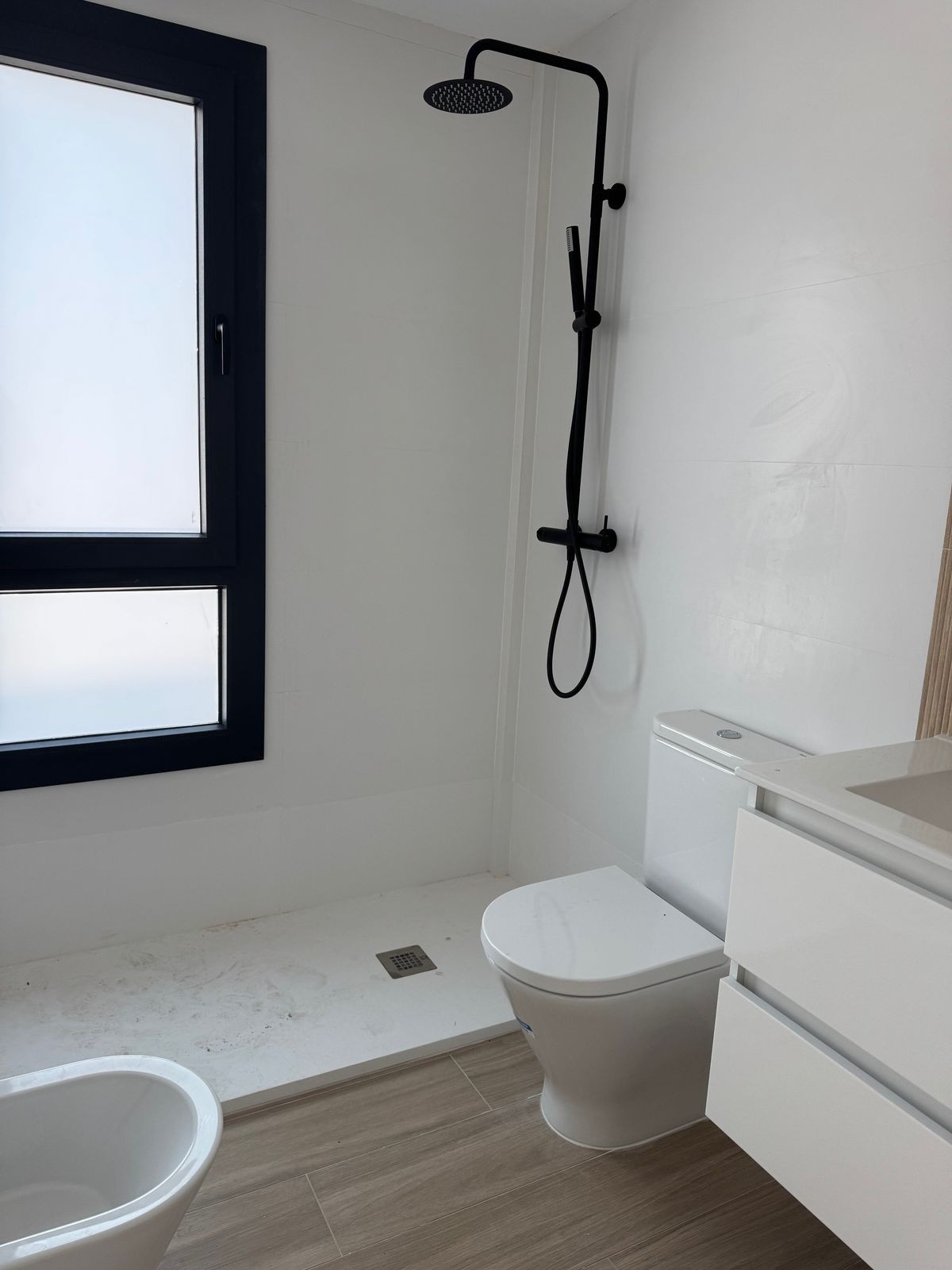 35f3bfacf329bd6e6a15d6a1c5f3e96d - 21