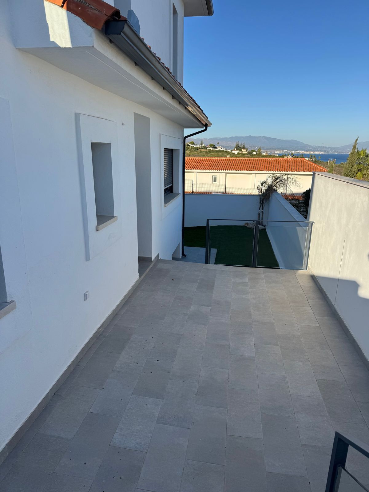 35f3bfacf329bd6e6a15d6a1c5f3e96d - 4