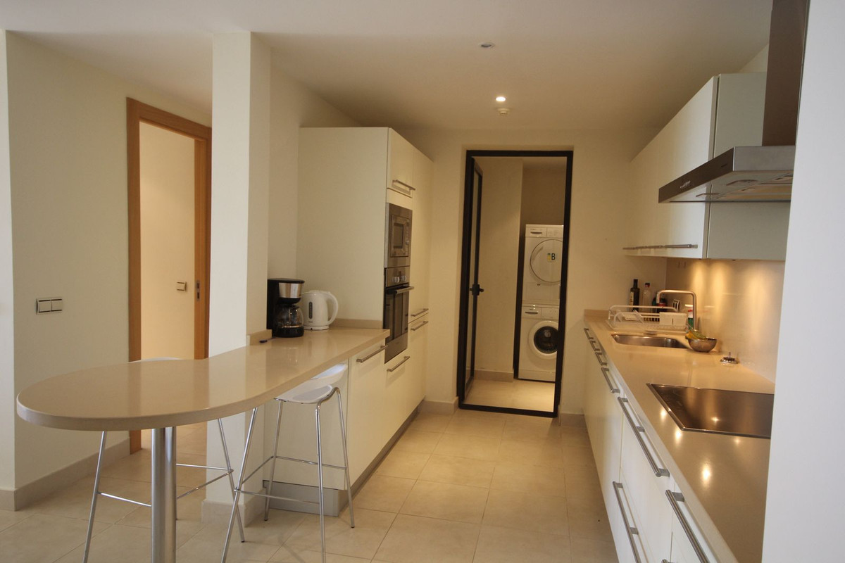 364be8b86f76f32b1bdece88f9eba81b - 16