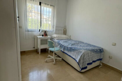 36a01f8fc4e1a4e1296c3bf5e895dad8 - 21