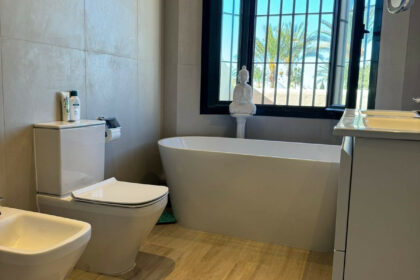 36a01f8fc4e1a4e1296c3bf5e895dad8 - 35