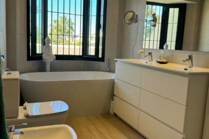 36a01f8fc4e1a4e1296c3bf5e895dad8 - 36