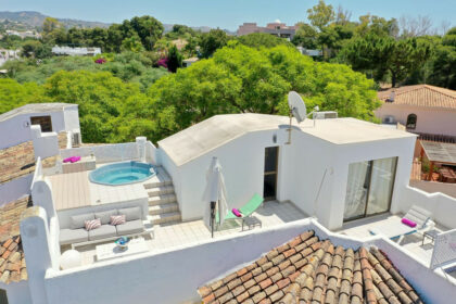 36af4b1ecb01a5a69be1754c1b2e2122 - 43