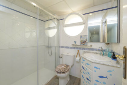 36c20337de9ff97b0636e8149559daa9 - 22