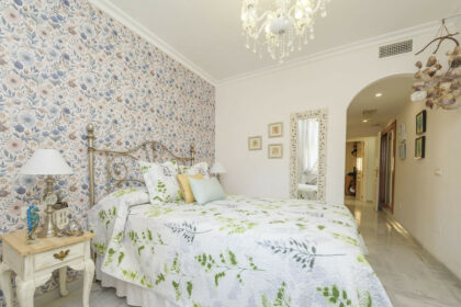 36c20337de9ff97b0636e8149559daa9 - 26