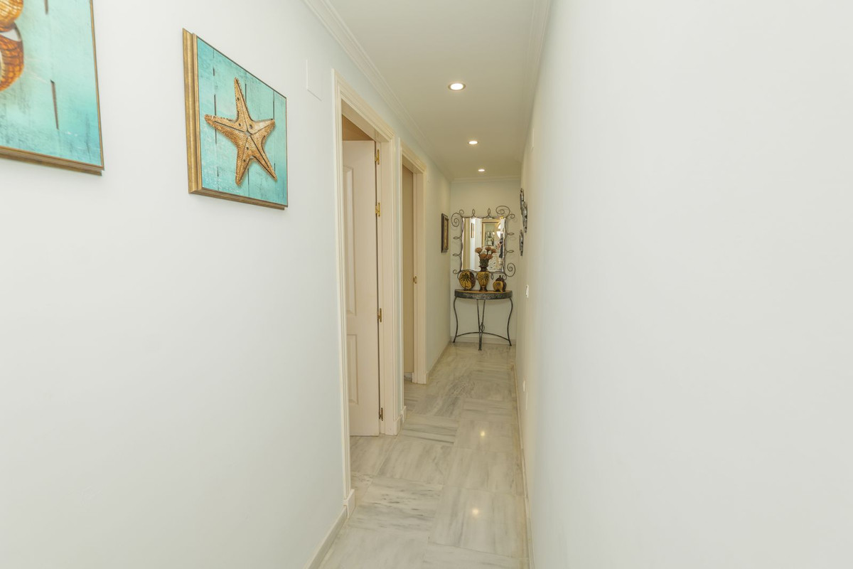 36c20337de9ff97b0636e8149559daa9 - 27