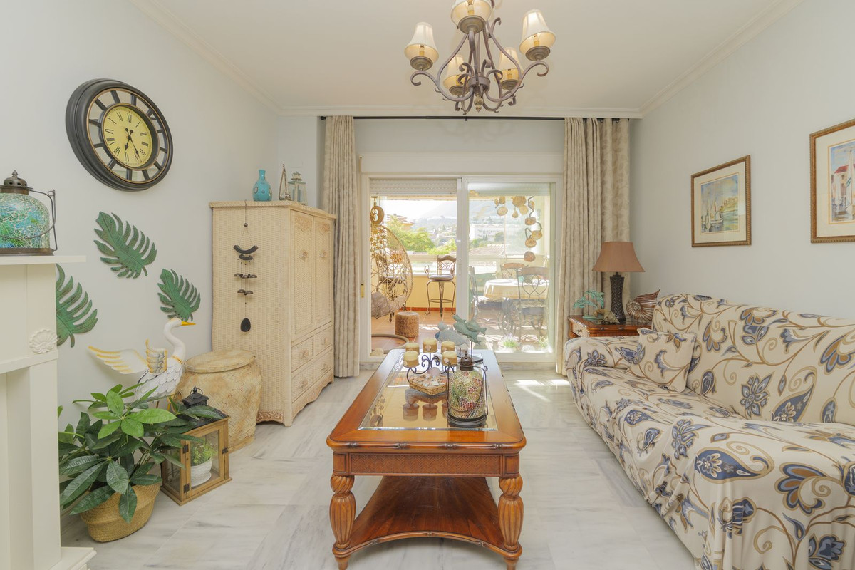 36c20337de9ff97b0636e8149559daa9 - 5