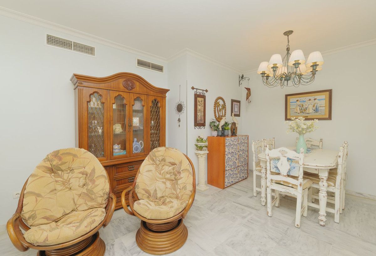 36c20337de9ff97b0636e8149559daa9 - 7