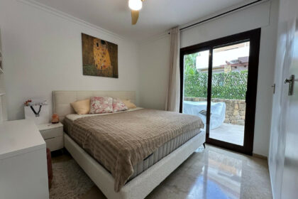 3742d0abd2507b588b1f0604433db0c1 - 9