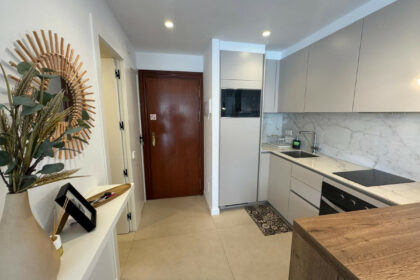 37a00398edc5d309f33f1ff2e3be995c - 10