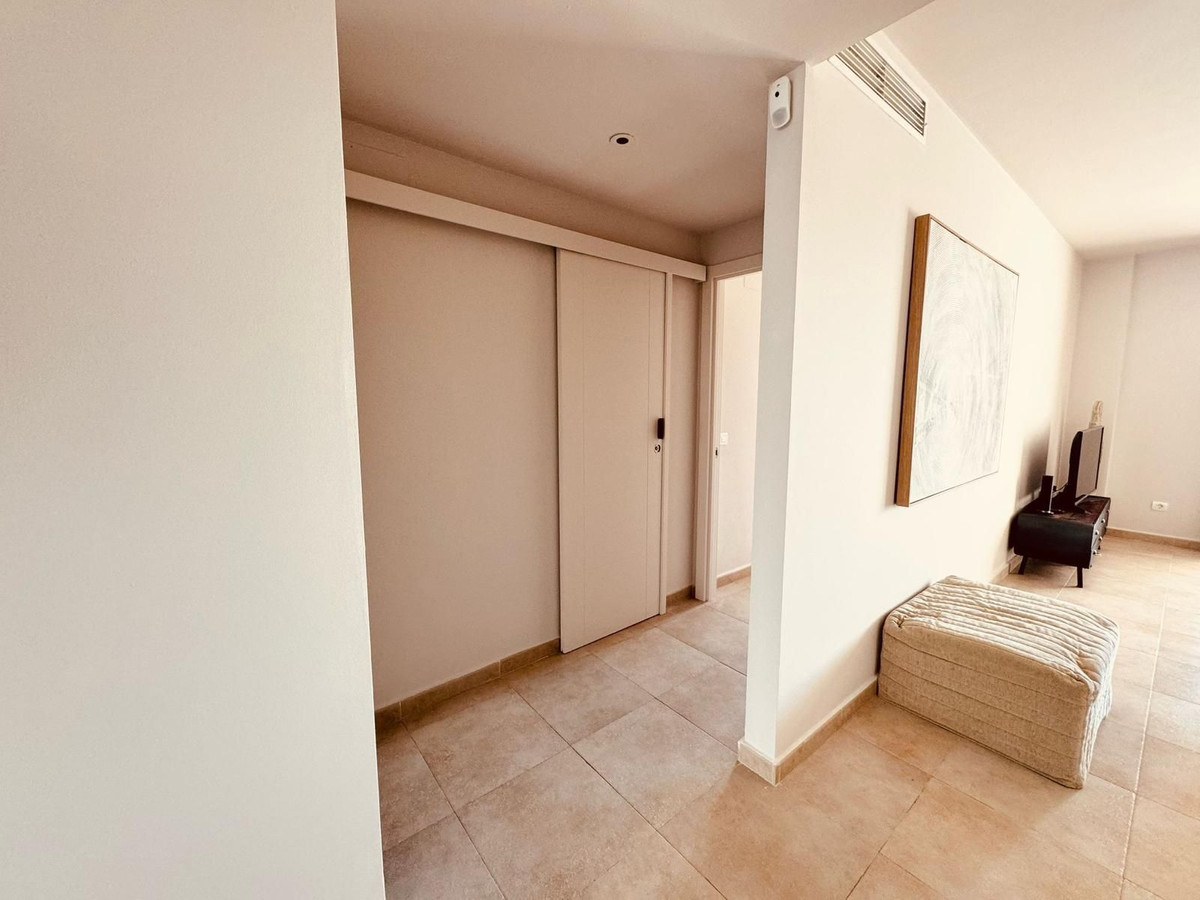 37cce822ce5d71ff34d10f7abde8229f - 21