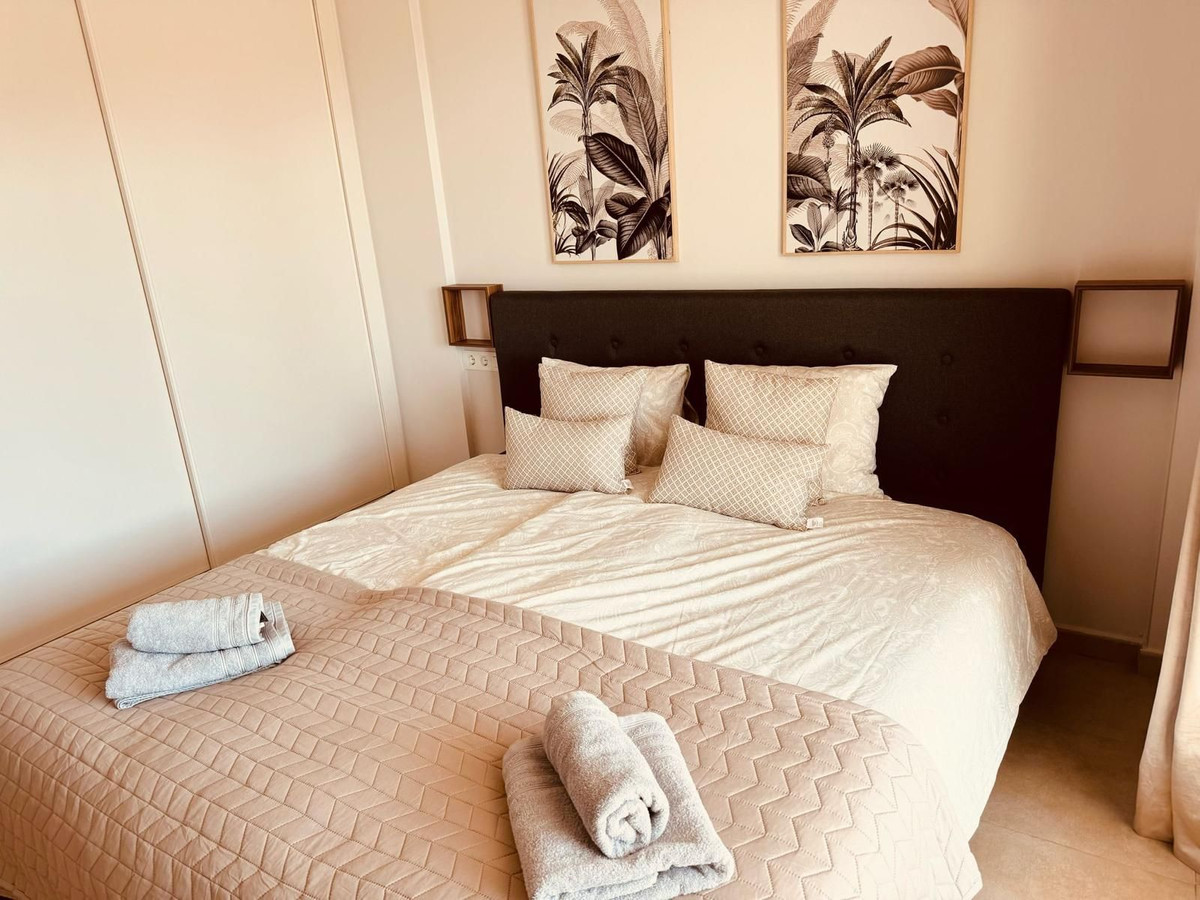 37cce822ce5d71ff34d10f7abde8229f - 28