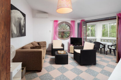 388eb8f794a5f60a86959a3370e5cc12 - 33