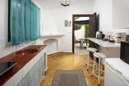 388eb8f794a5f60a86959a3370e5cc12 - 38