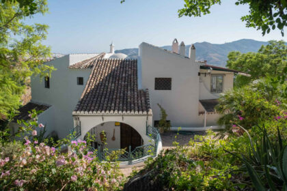 388eb8f794a5f60a86959a3370e5cc12 - 5