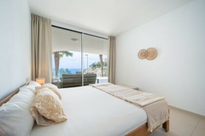 38c4e072bf6cae0d87e23fb1937e59da - 11