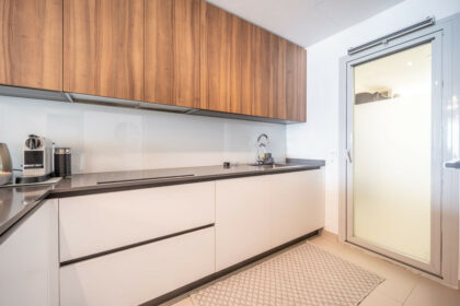 38c4e072bf6cae0d87e23fb1937e59da - 16