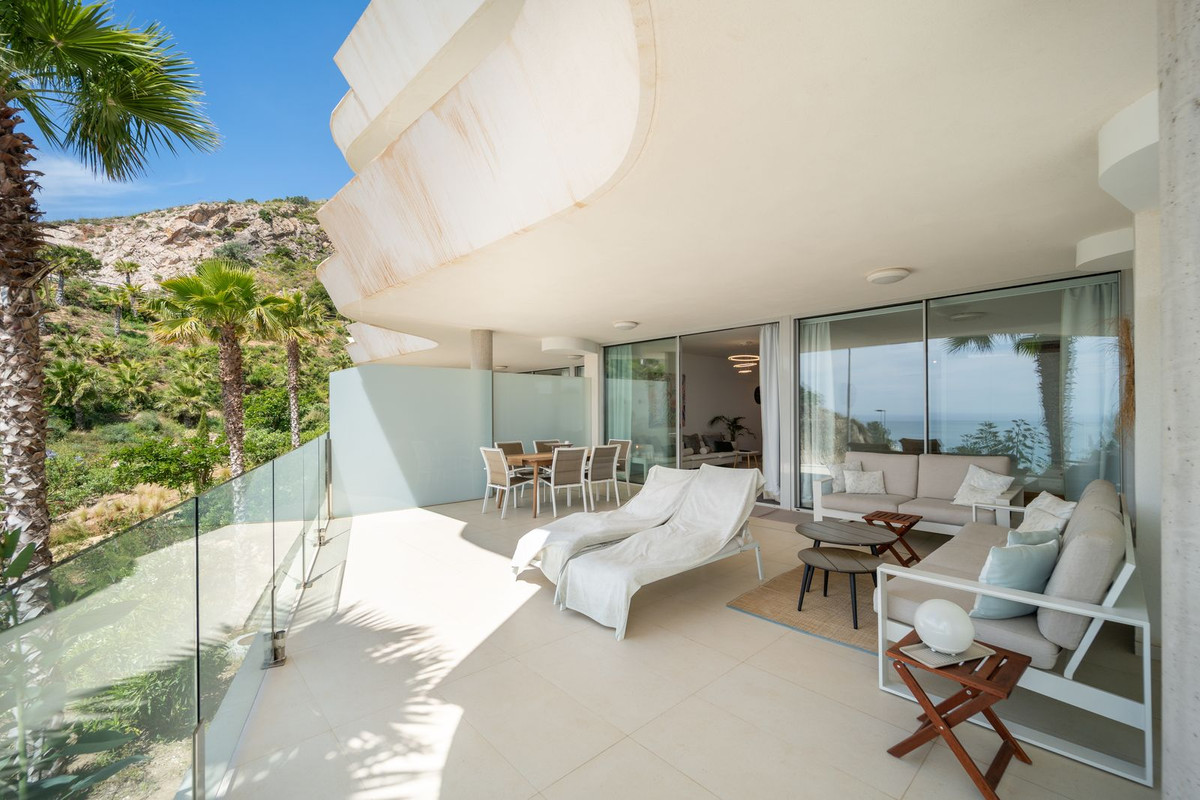 38c4e072bf6cae0d87e23fb1937e59da - 20