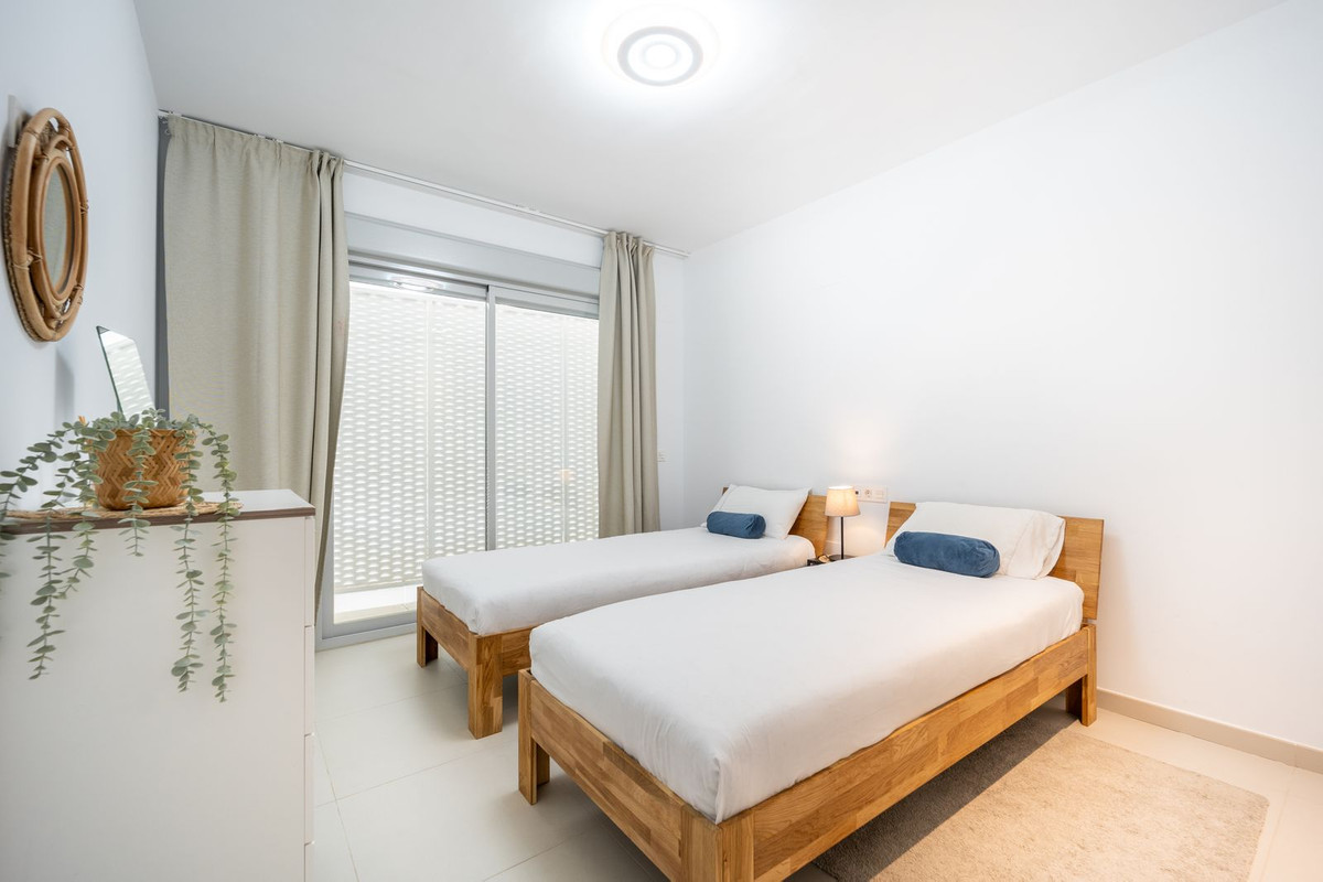 38c4e072bf6cae0d87e23fb1937e59da - 6