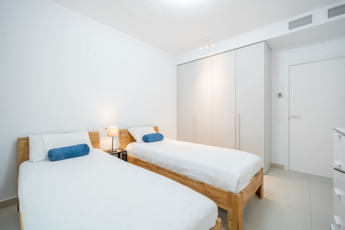 38c4e072bf6cae0d87e23fb1937e59da - 7