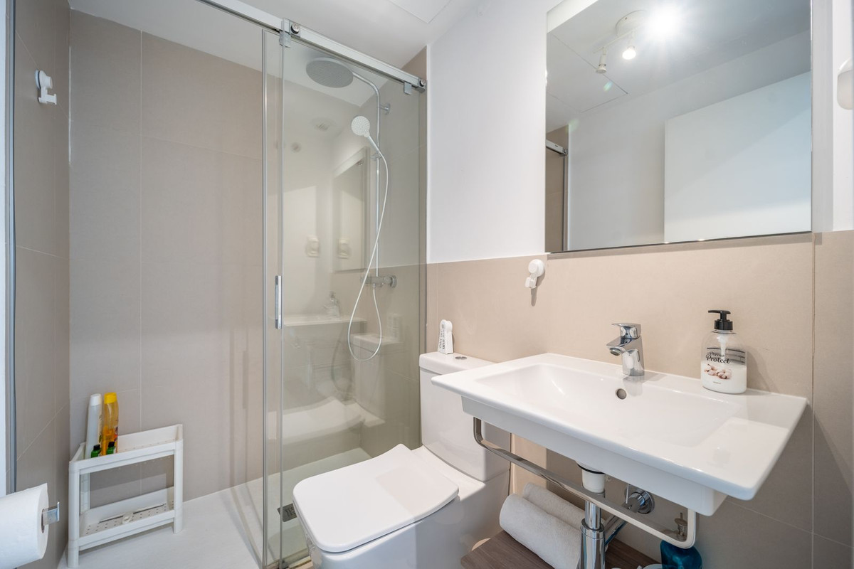 38c4e072bf6cae0d87e23fb1937e59da - 9