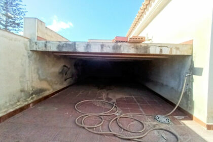 38e514ee42b041e61813ad6731de5850 - 40