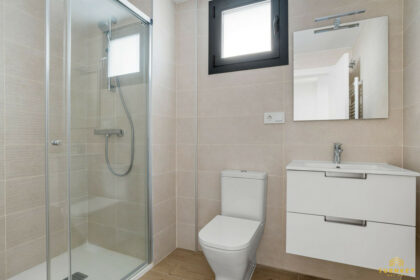 38e887c0168027dc9f42b43d3561f658 - 16