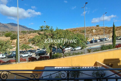 39824750185d6d93d2b53dd8ad134838 - 20