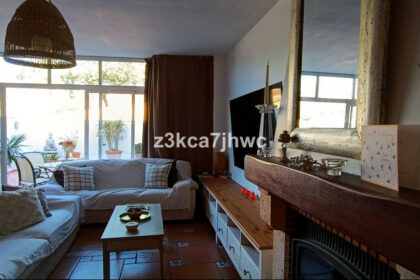 39824750185d6d93d2b53dd8ad134838 - 23