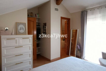 39824750185d6d93d2b53dd8ad134838 - 30