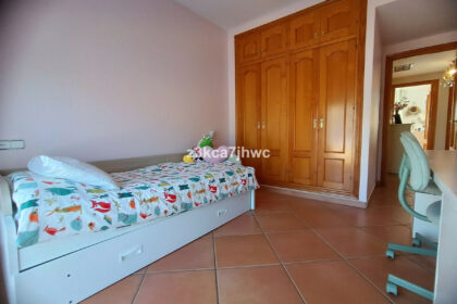 39824750185d6d93d2b53dd8ad134838 - 38