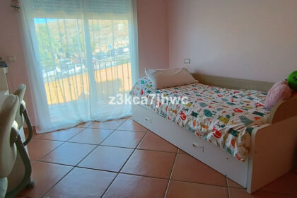 39824750185d6d93d2b53dd8ad134838 - 39