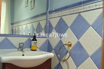 39824750185d6d93d2b53dd8ad134838 - 50