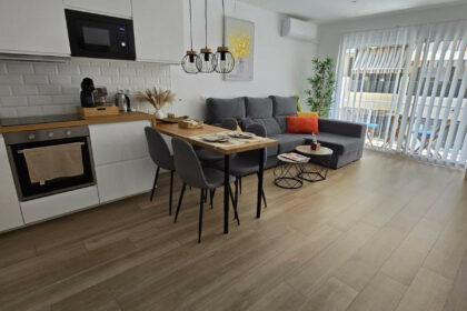 3992534ac118953c43b3a15c4cc8395e - 5