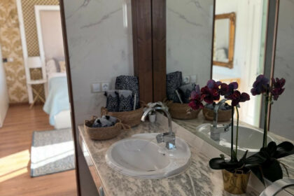 39b8ceaab7fa928c40bffccfdd3f0b11 - 21