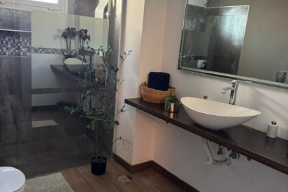 39b8ceaab7fa928c40bffccfdd3f0b11 - 26