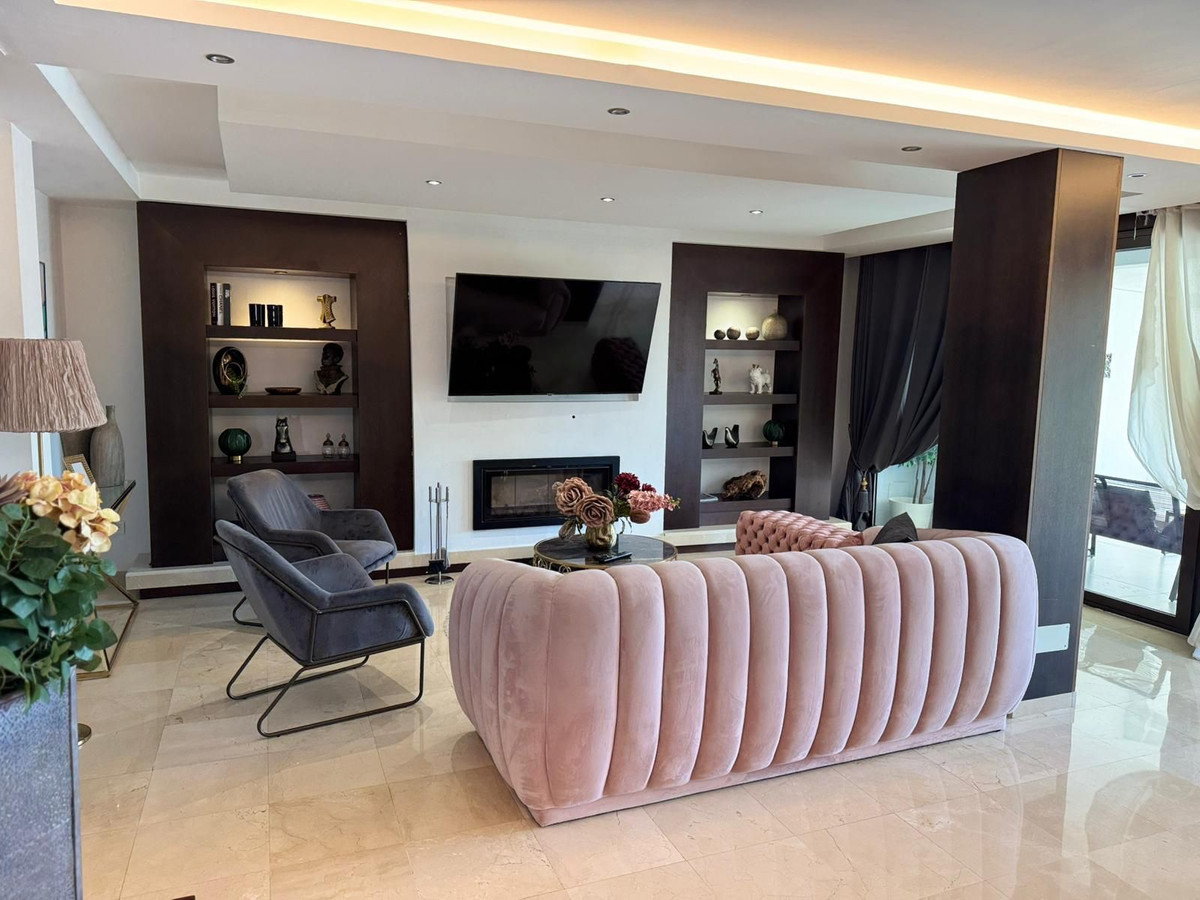 39b8ceaab7fa928c40bffccfdd3f0b11 - 5