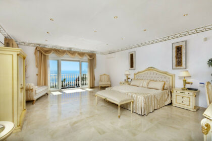 39de033e5b29ef2c1ef5b85dc0b36f4a - 25