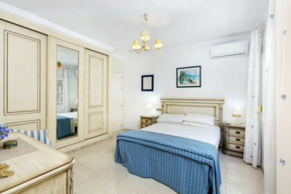 39de033e5b29ef2c1ef5b85dc0b36f4a - 35