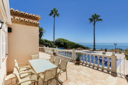 39de033e5b29ef2c1ef5b85dc0b36f4a - 39