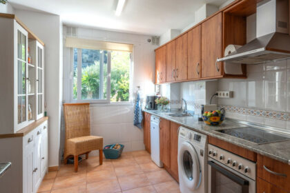 3a1186ecf9d5ec4b146ee03c883ae90d - 5