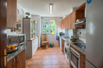 3a1186ecf9d5ec4b146ee03c883ae90d - 9