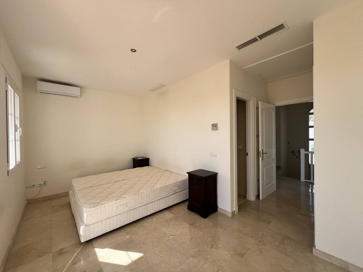 3a78dc87478f0307272c349c3d52b708 - 22