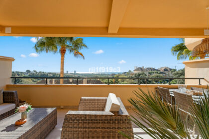 3ab03e8352c4e89da40a37a68cbaa2a7 - 20