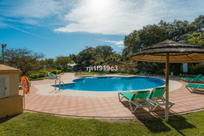 3ab03e8352c4e89da40a37a68cbaa2a7 - 21