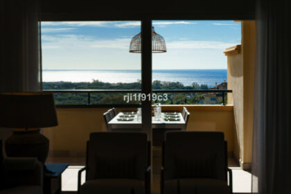 3ab03e8352c4e89da40a37a68cbaa2a7 - 26