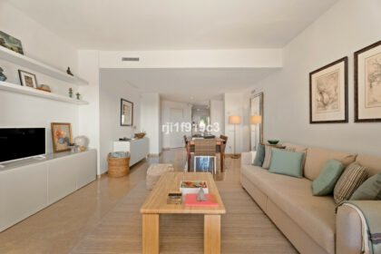 3ab03e8352c4e89da40a37a68cbaa2a7 - 5