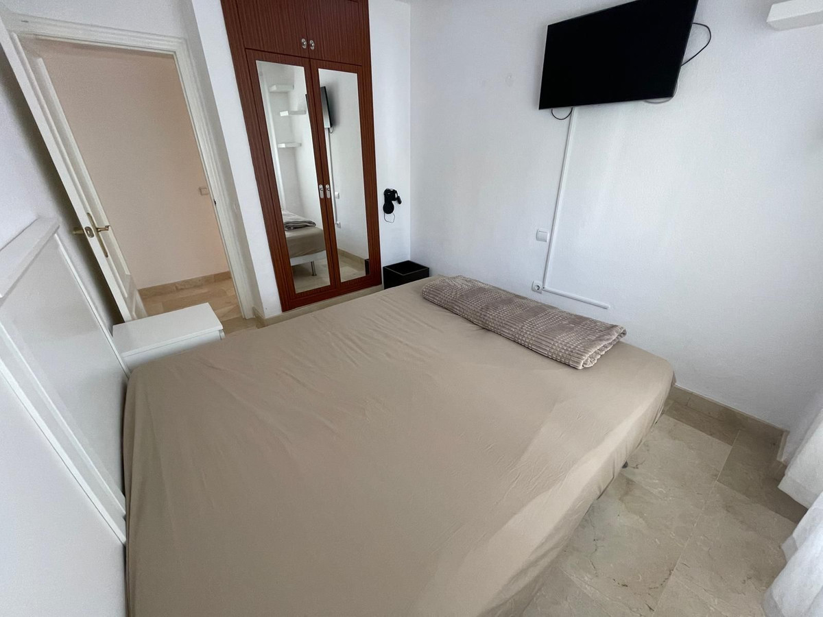 3ac2927c2ae7064d5609cd78e13cd217 - 16