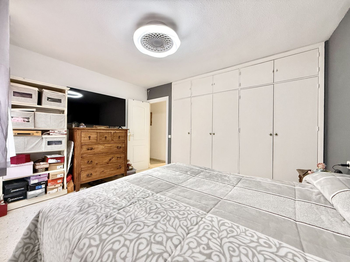 3b79fd815f1de24432c5e6637db49f51 - 14